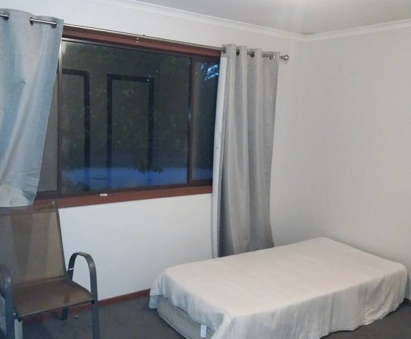 Unfurnished room in a share house