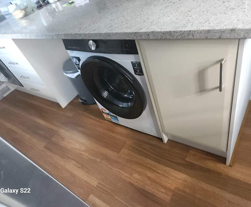 $300, Share-house, 2 bathrooms, Everton Park QLD 4053