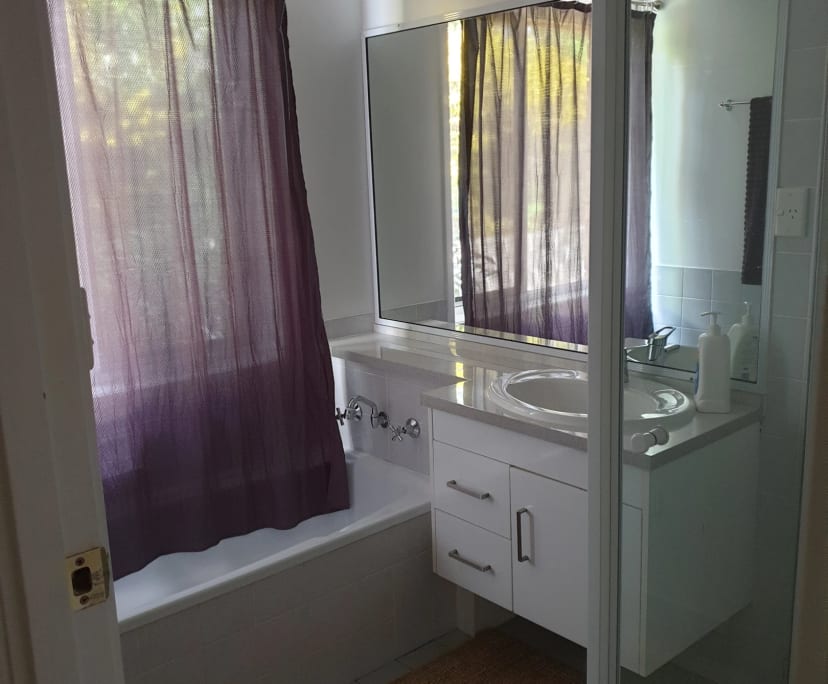 Room for Rent in Eumundi, Sunshine Coast 300, Fle...