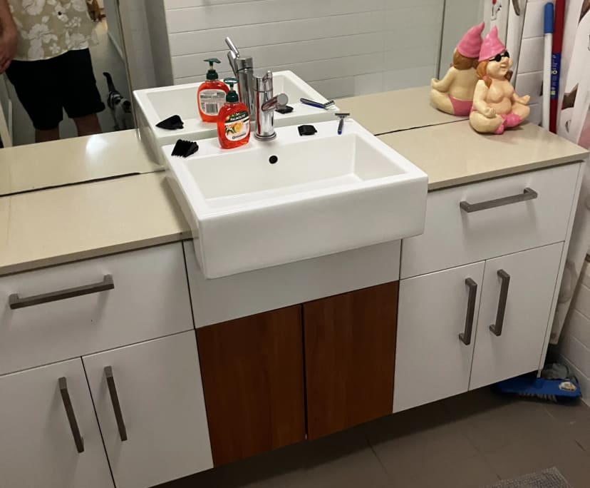 $400, Flatshare, 2 bathrooms, Woolloongabba QLD 4102