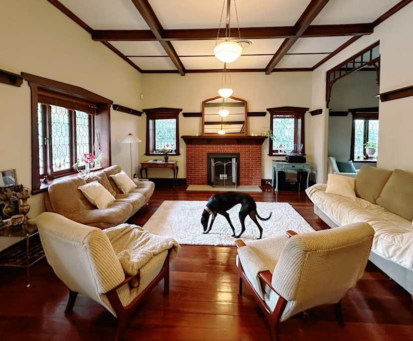 Room in a share house