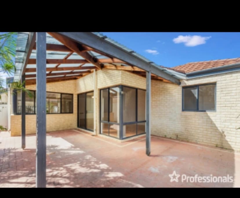$500, Share-house, 4 bathrooms, Stirling WA 6021