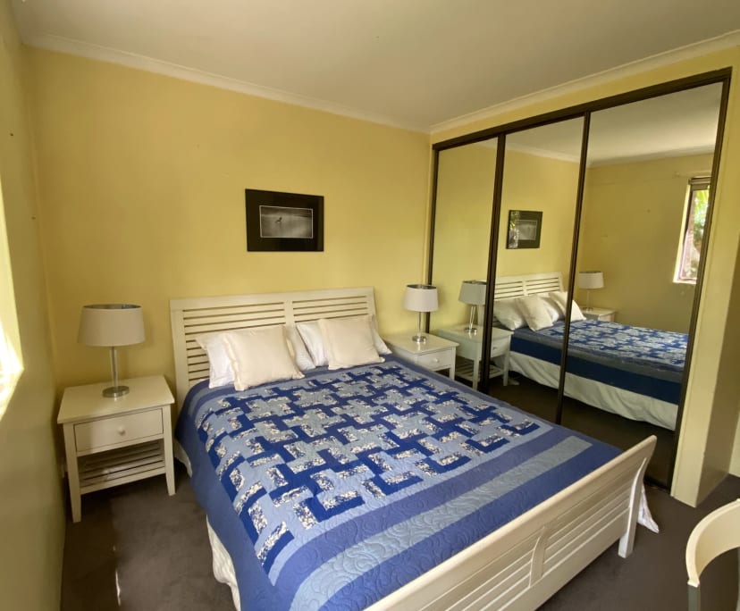 Room for Rent in Crows Nest, Sydney 350, Furnishe...