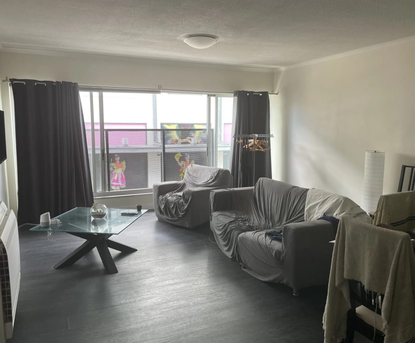 $215, Whole-property, 2 bathrooms, Fortitude Valley QLD 4006