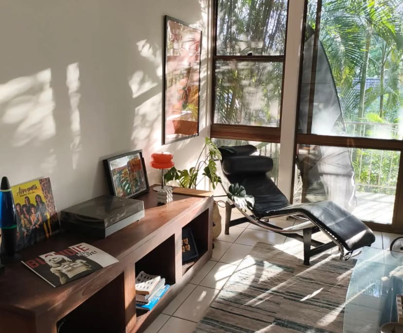 Furnished room in a flatshare