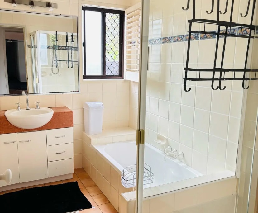 $420, Share-house, 4 bathrooms, Bundall QLD 4217