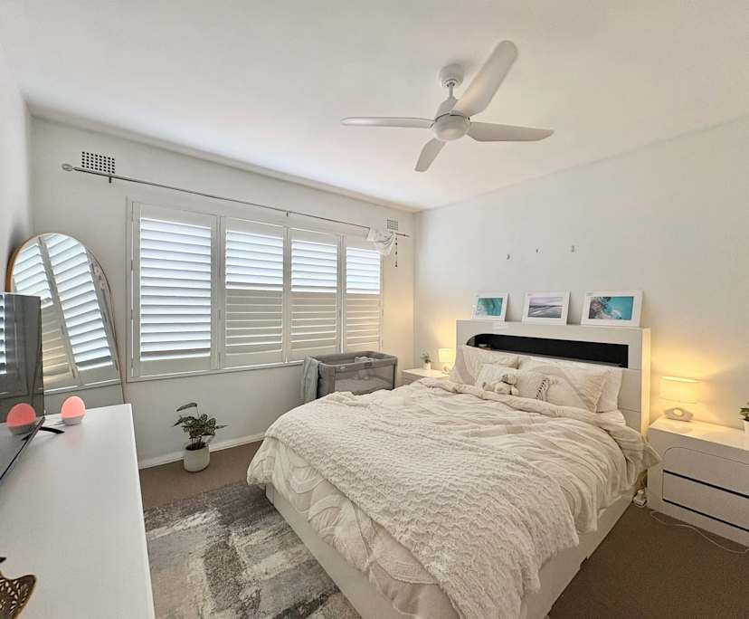 Whole property with 2 rooms for rent