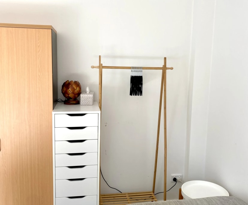 $700, Granny-flat, 1 bathroom, Bondi Beach NSW 2026