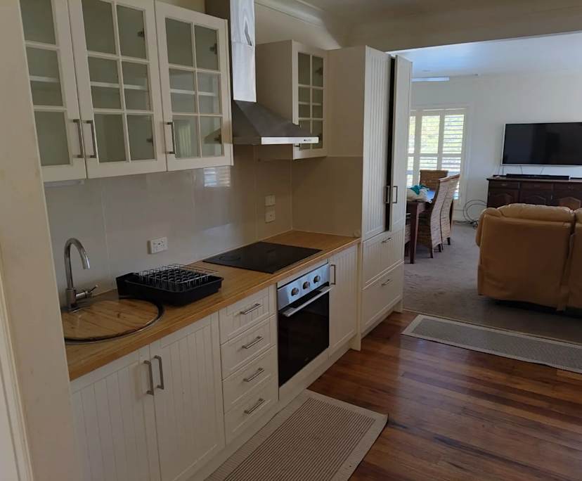 Whole property with 3 rooms for rent