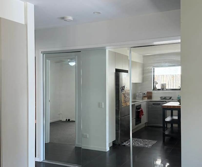 $335, Flatshare, 2 bathrooms, Alderley QLD 4051