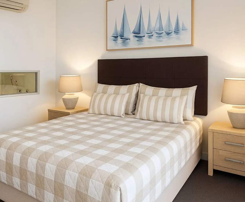 Furnished room with ensuite in a share house