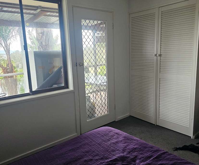 $300, Share-house, 3 bathrooms, Forster NSW 2428