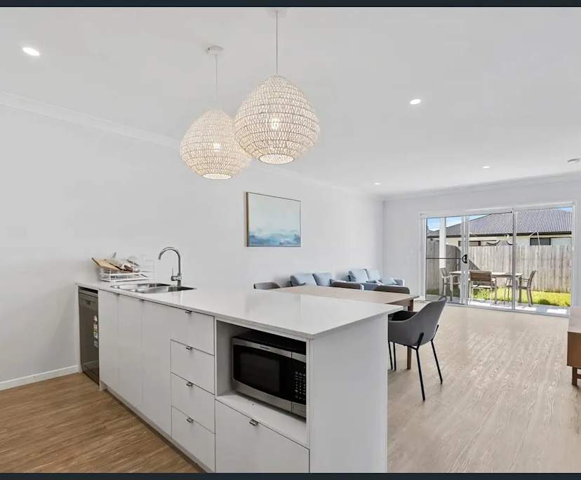 $310, Share-house, 3 bathrooms, Deception Bay QLD 4508