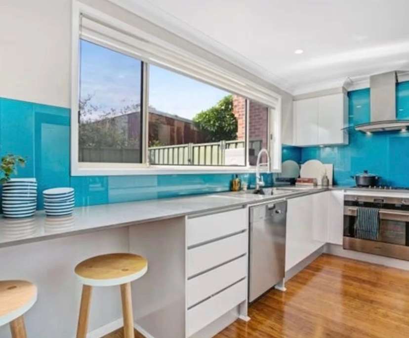 Unfurnished room in a flatshare