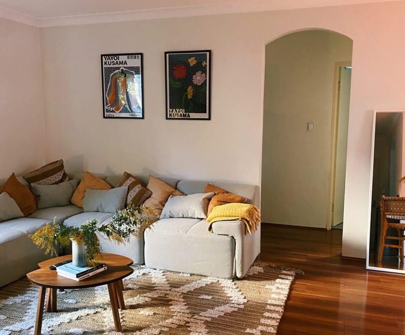 Whole property with 2 rooms for rent