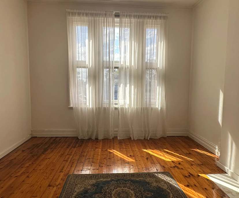 propertyImage