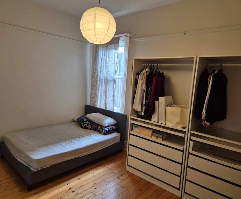 Furnished room in a share house