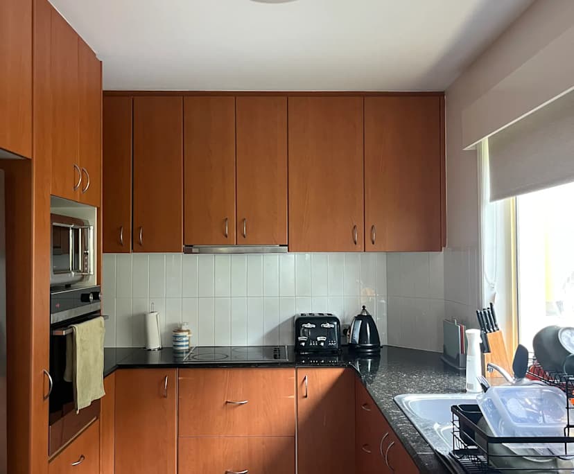 $350, Flatshare, 3 bathrooms, Burleigh Heads QLD 4220