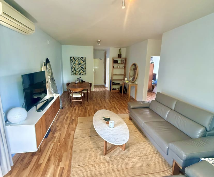 Furnished room in a flatshare