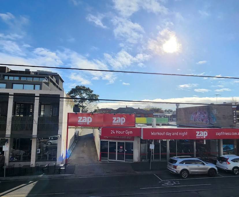 $350, Share-house, 3 bathrooms, St Kilda VIC 3182