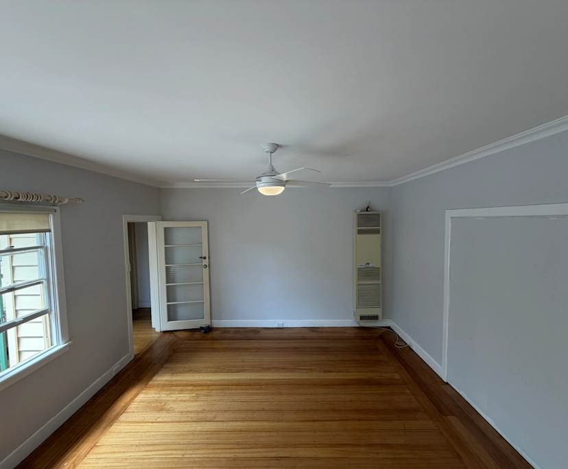 Unfurnished room in a share house