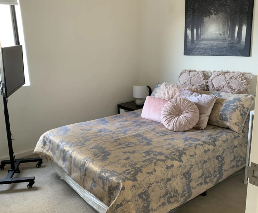 Furnished room with own bathroom