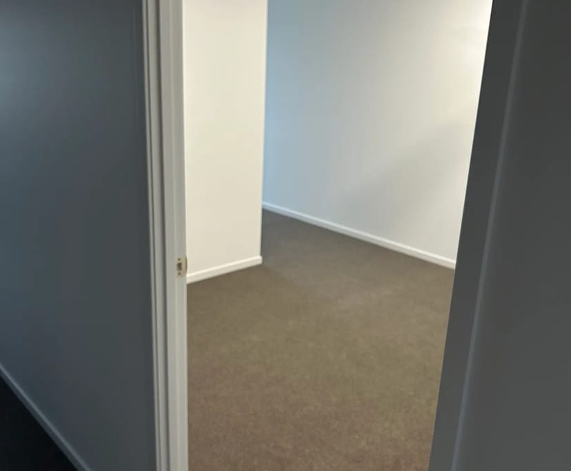 Unfurnished room with own bathroom