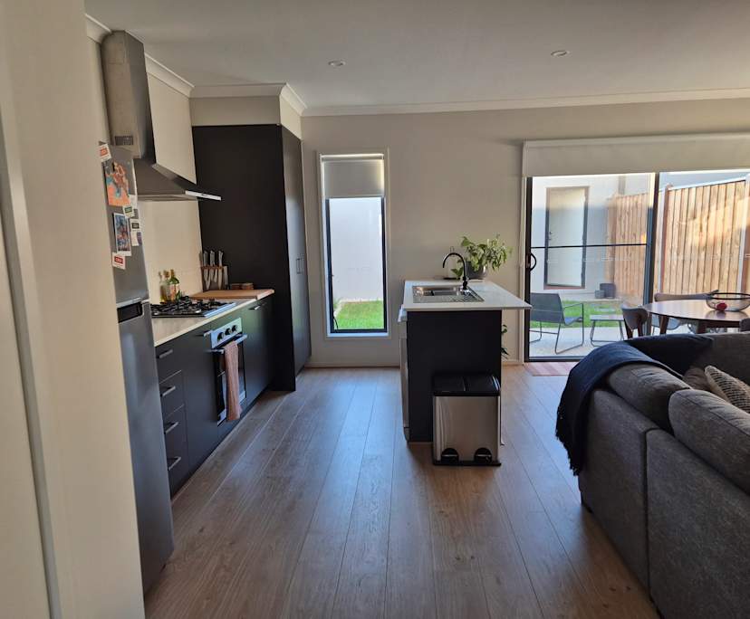 Unfurnished room with own bathroom