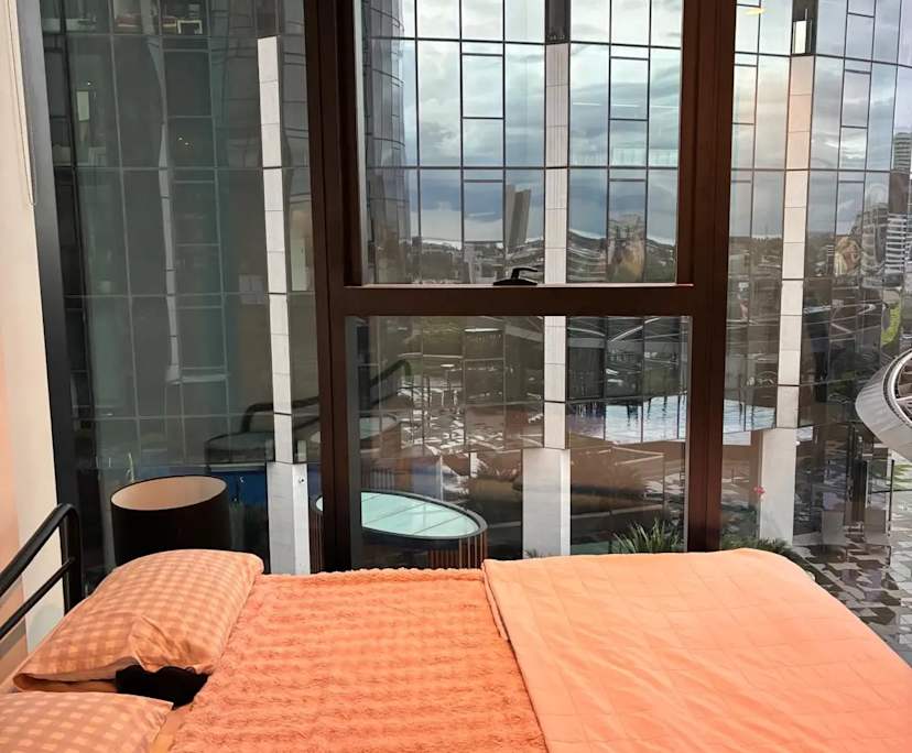 Furnished room with ensuite in a flatshare