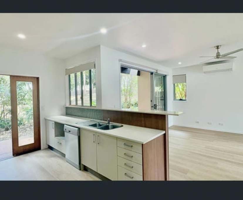 $300, Share-house, 3 bathrooms, Brookwater QLD 4300