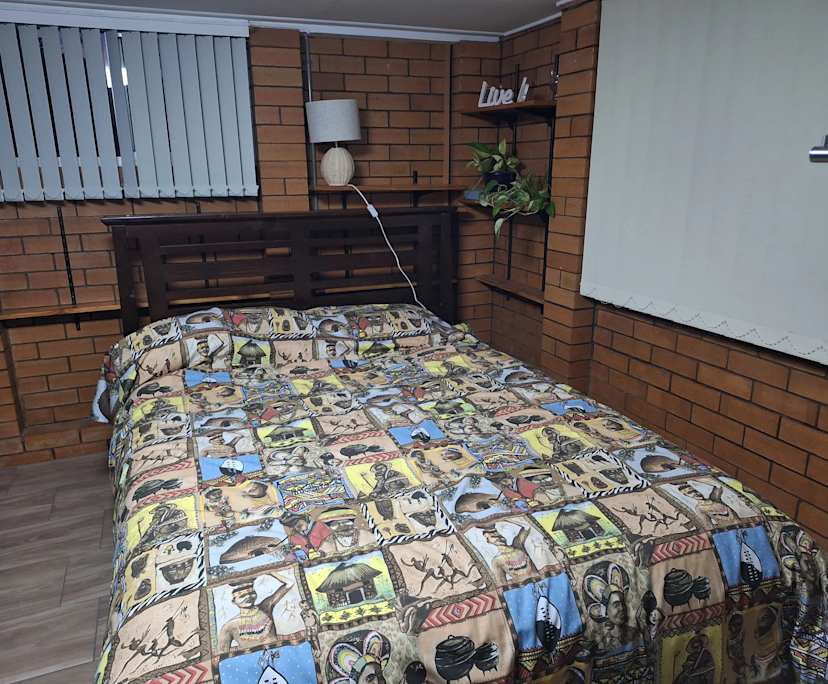Furnished room with own bathroom
