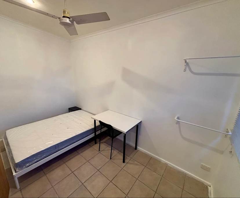 $215, Share-house, 4 bathrooms, Largs Bay SA 5016