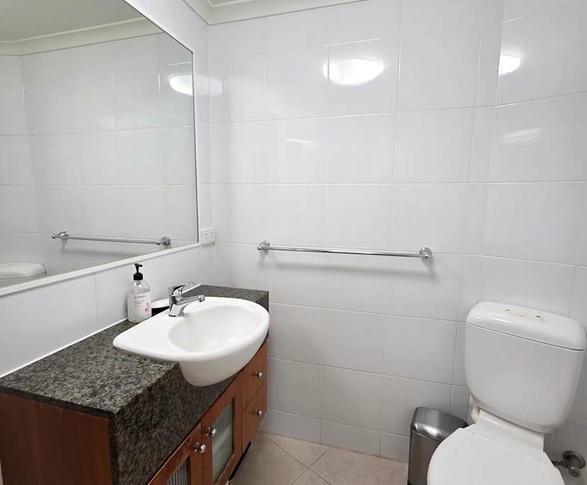 $325, Flatshare, 2 bathrooms, Braddon ACT 2612