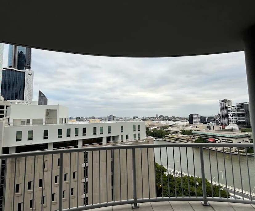 $350, Flatshare, 3 bathrooms, Brisbane City QLD 4000