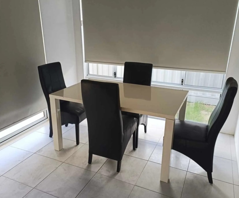 Room in a share house