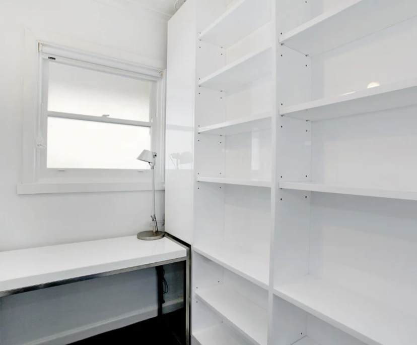 $599, Studio, 1 bathroom, South Yarra VIC 3141