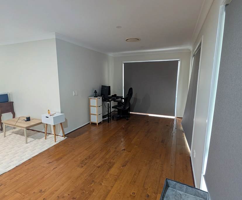 $215, Share-house, 3 bathrooms, Parkinson QLD 4115