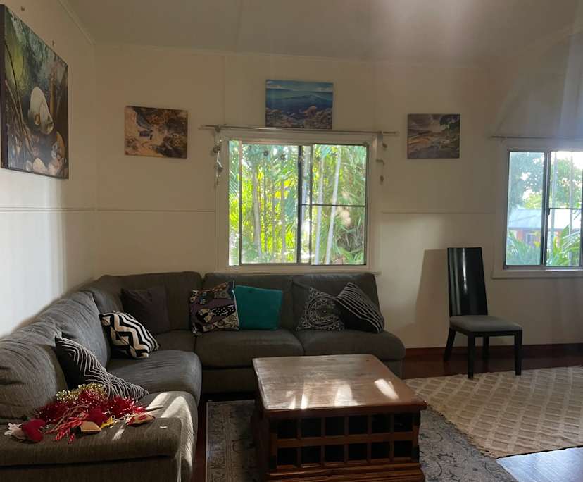 $240, Share-house, 3 bathrooms, Whitfield QLD 4870