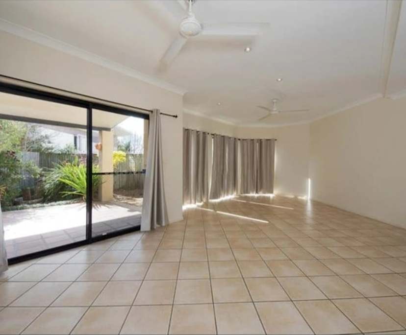$210, Share-house, 4 bathrooms, Greenslopes QLD 4120