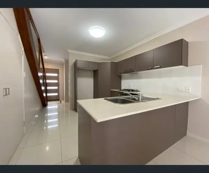 Unfurnished room in a flatshare