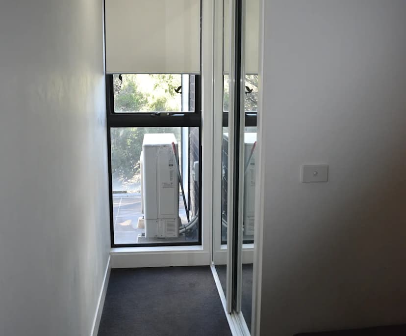 $400, Flatshare, 2 bathrooms, Hughesdale VIC 3166