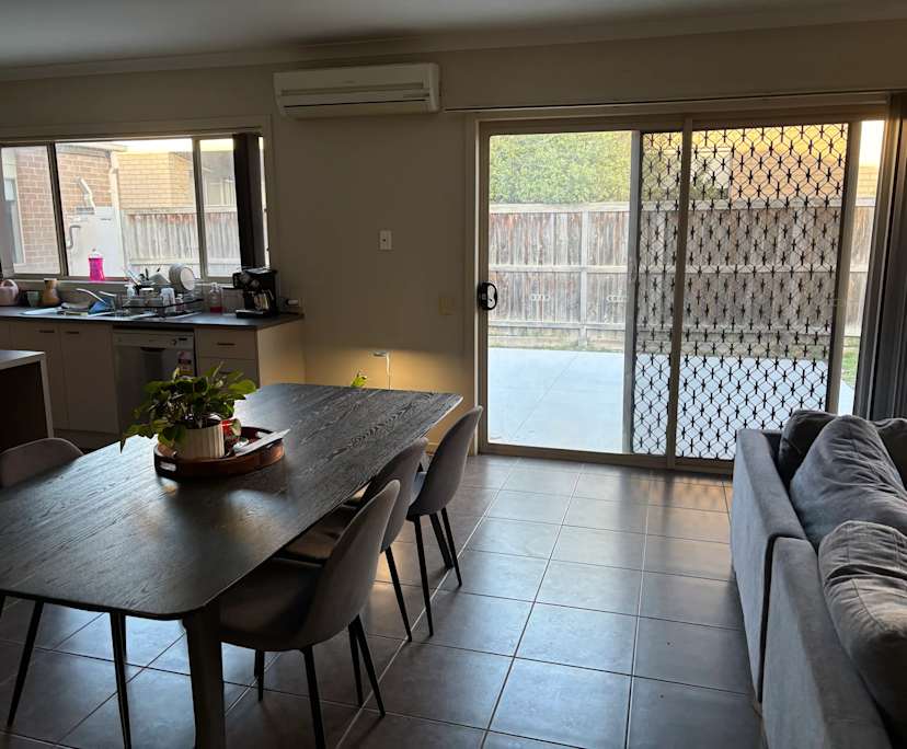 Unfurnished room with own bathroom