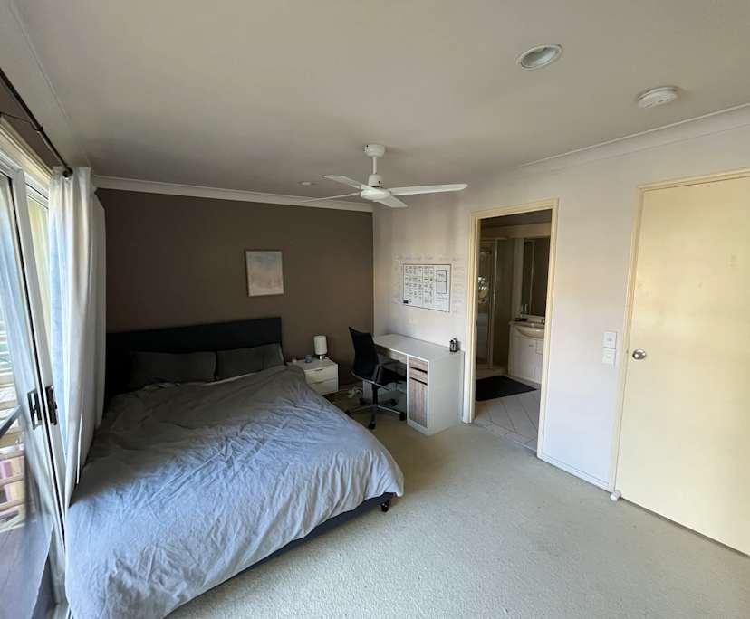 Furnished room with ensuite in a share house