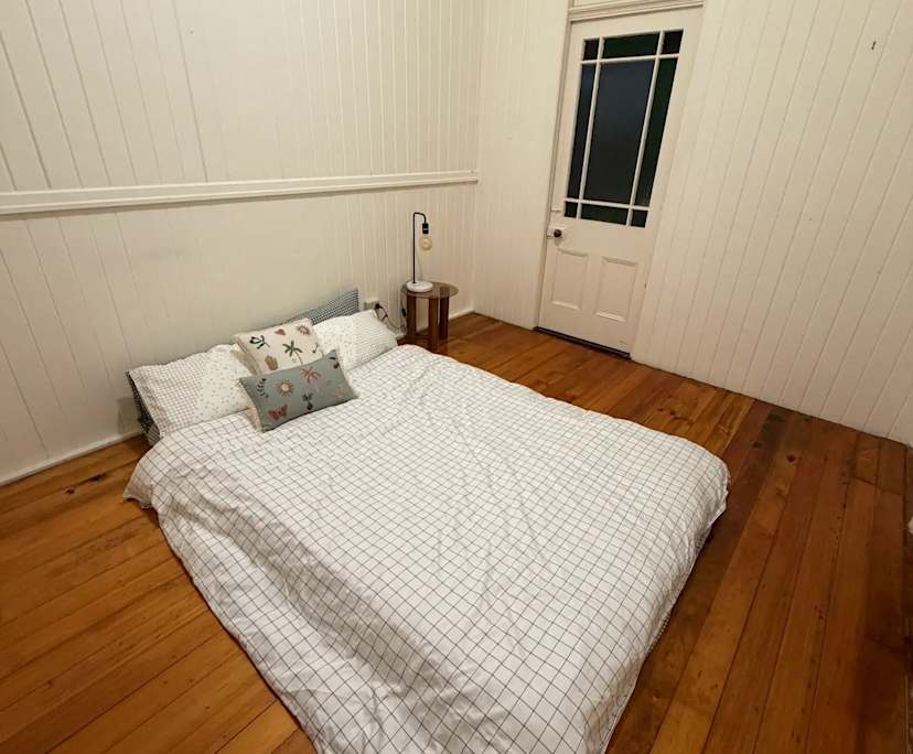 Unfurnished room in a share house