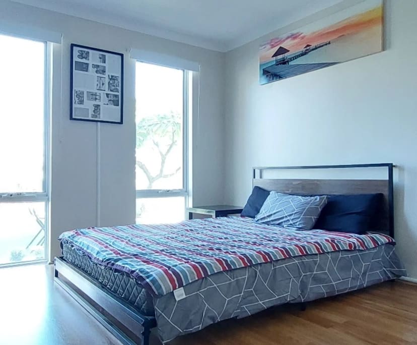 Furnished room in a share house