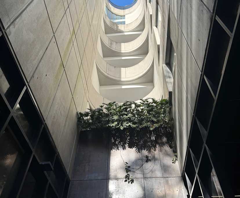 $375, 1-bed, 1 bathroom, Waterloo NSW 2017