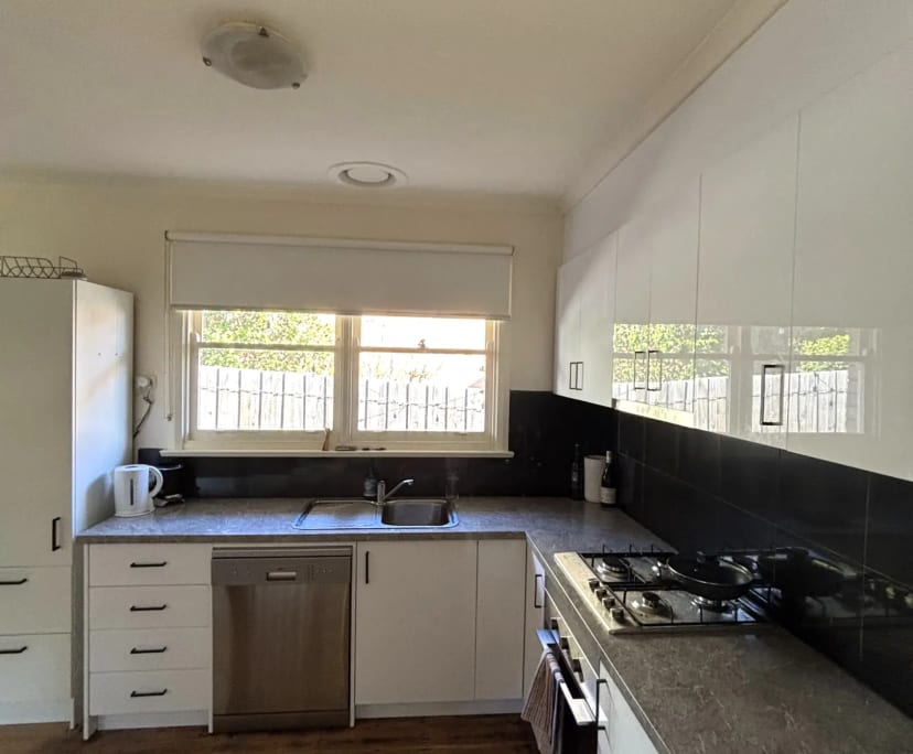 $200, Share-house, 3 bathrooms, Greensborough VIC 3088