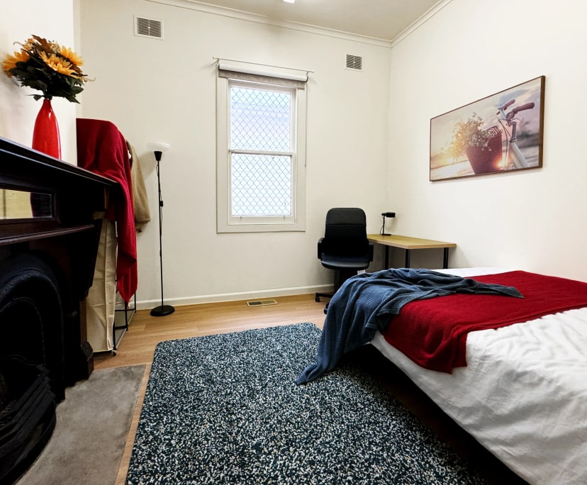 $289, Share-house, 4 bathrooms, Kensington VIC 3031