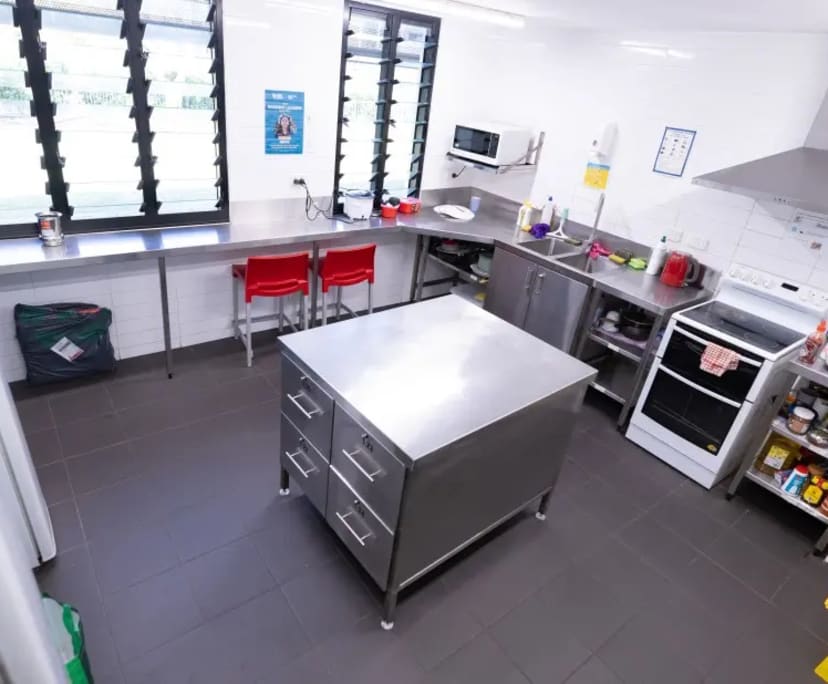 $210, Student-accommodation, 6 bathrooms, Brinkin NT 0810