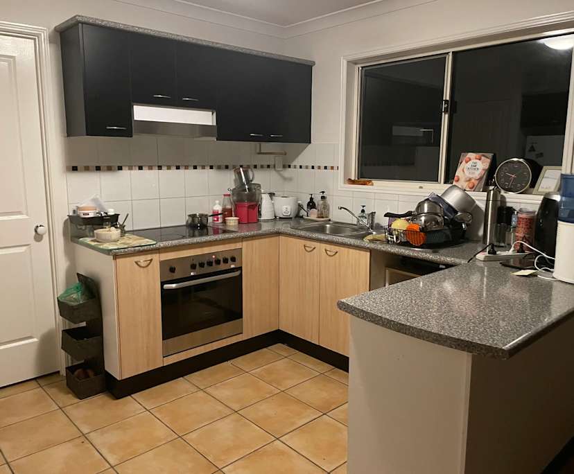 $265, Share-house, 3 bathrooms, Eight Mile Plains QLD 4113